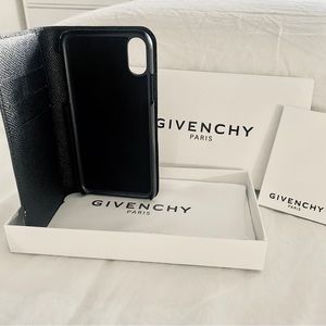 Givenchy iPhone X/XS Folio Case (*AUTHENTIC*)